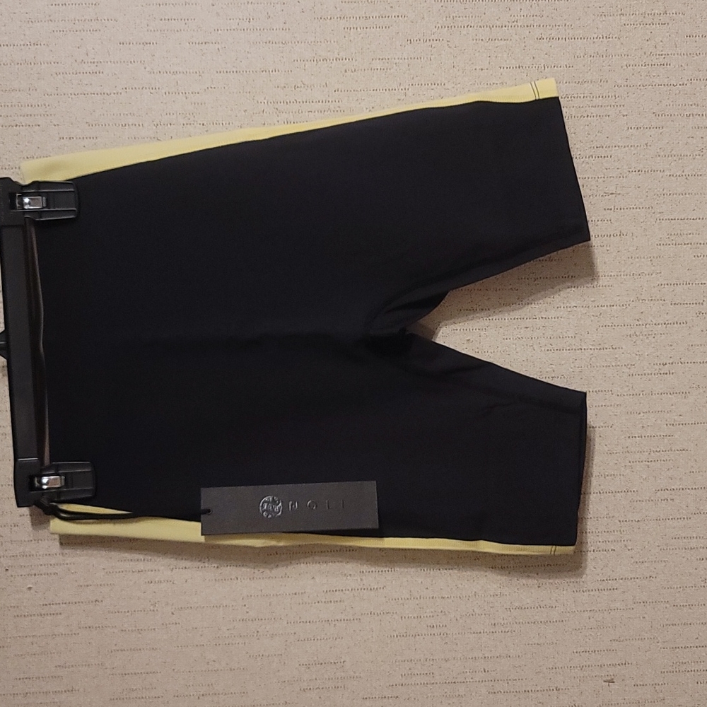 NOLI PACE BIKE SHORT: BLACK/YELLOW: NWT: SIZE XS